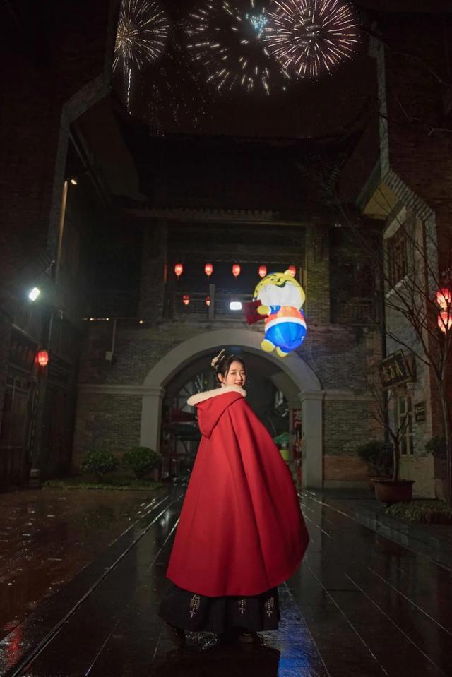 虎年新皮肤“亮”了，超萌“博”虎穿越奇遇