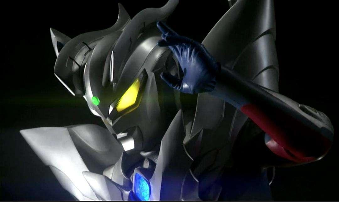 奥特曼：赛罗与贝利亚不同阶段实力对比，赛罗是贝利亚一生之痛！