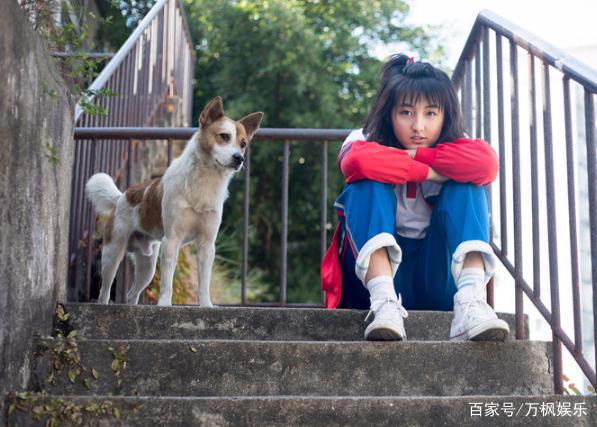 首日票房就斩获近5000万，16岁的她成演技担当，网友：徐峥笑了