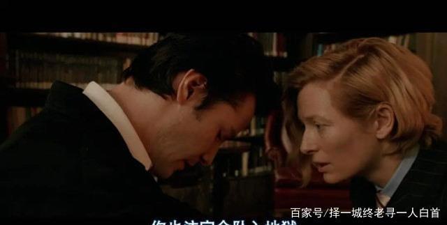 基努里维斯《康斯坦丁》，豆瓣7.9分，不符合原创动漫迷的喜爱