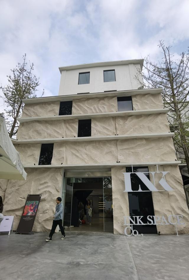 不卖货，却成“双十一”新晋网红！杭州这里要打造“浙江文化产业第一镇”