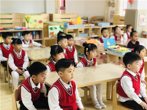 “互联网 教育”下高中语文如何加强德育渗透