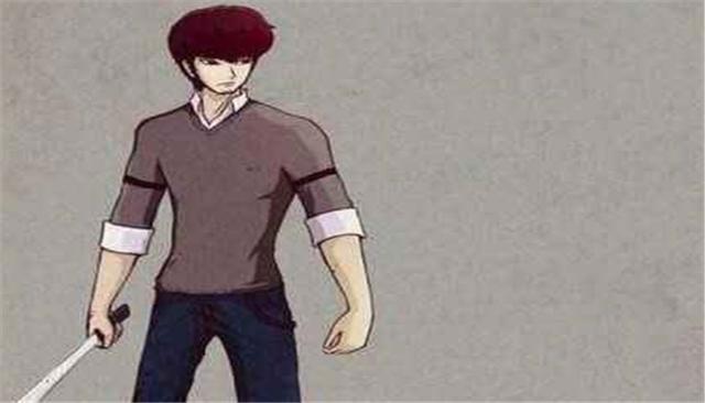 尸兄：最逗比的几位人物，可以打败龙右