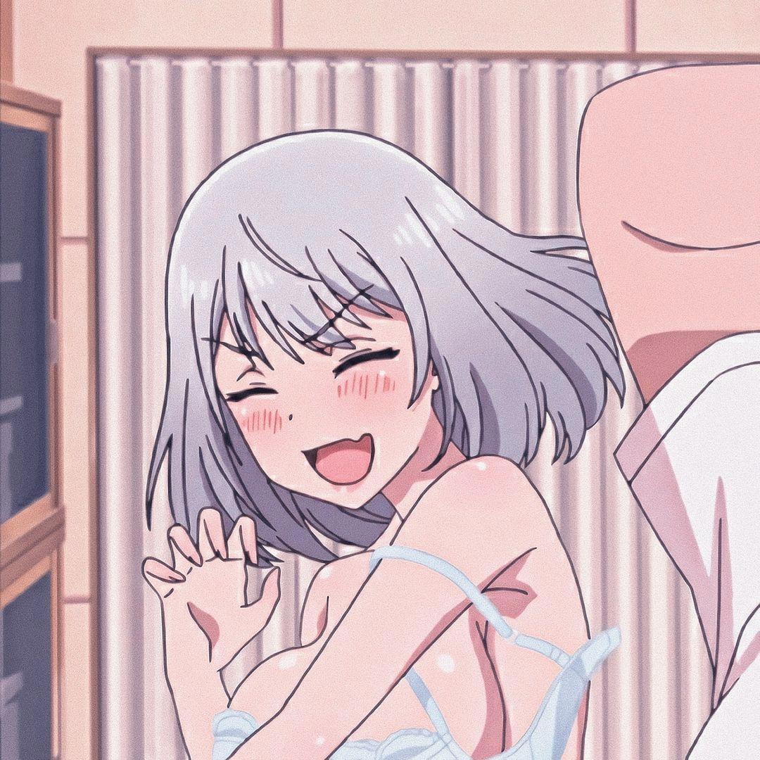 《魔术学姐》笨拙学姐和闷骚学弟，动漫头像情头自剪分享