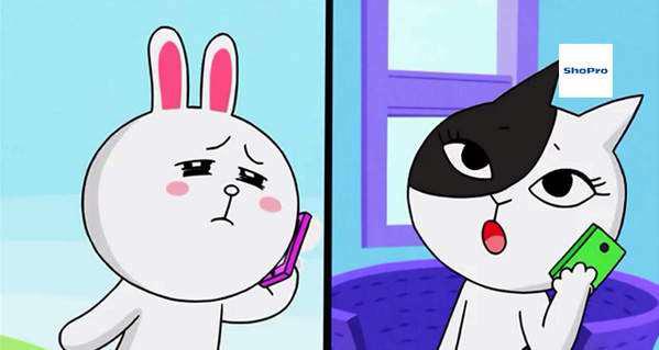 颠覆动画史上的错误观，赛马娘动漫中的听话筒姿势竟然正确！