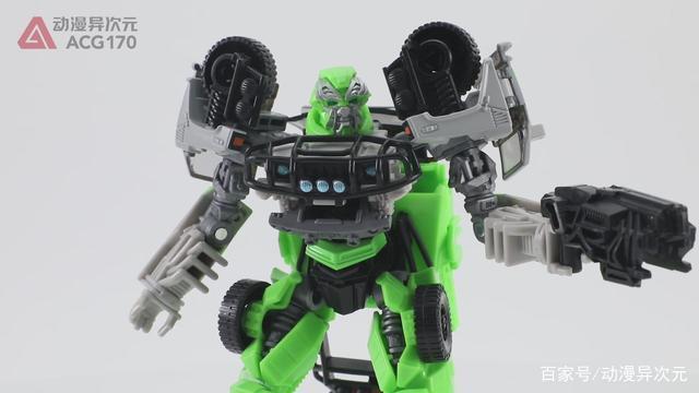 汽车人中的优秀医师变形金刚经典电影：月黑之时救护车图文评测