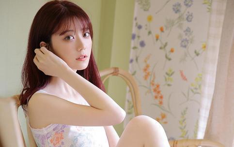 几部超赞的奇幻文，设定很吸睛，人物十分可爱，少女心狂动不止~