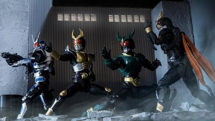 假面骑士掌动x系列官图：海帕甲斗最为帅气，燃烧亚极陀重拳出击