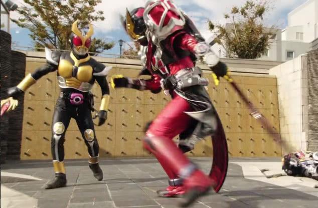 假面骑士翔一回归时王，王小明瑟瑟发抖，盖茨：又是亚极陀？