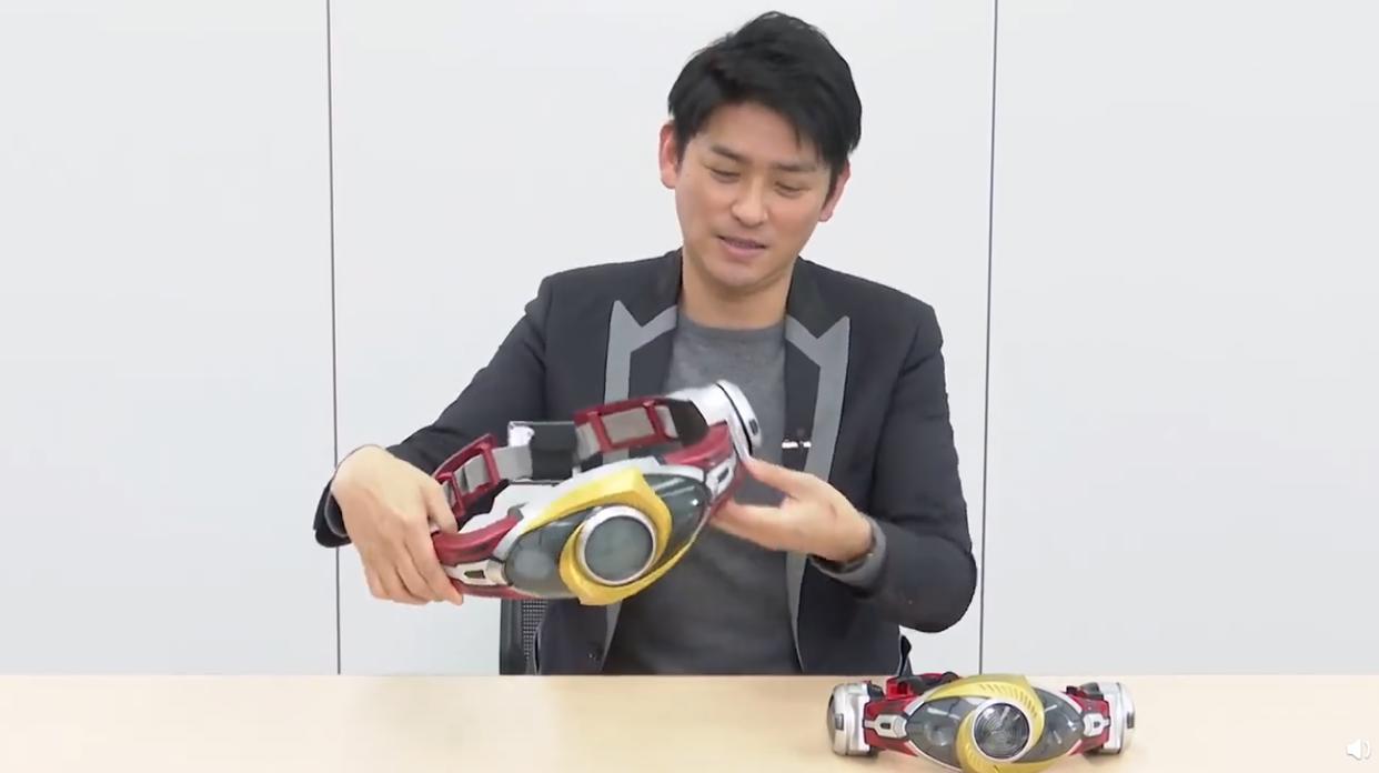 假面骑士Agito20周年纪念腰带，超强远光灯，那个男人亲自变身