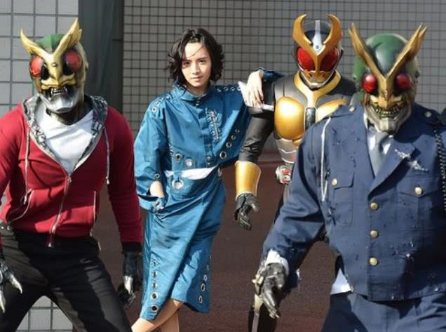 假面骑士时王再省一个亿！亚极陀战斗皮套因太破旧，遭网友吐槽！