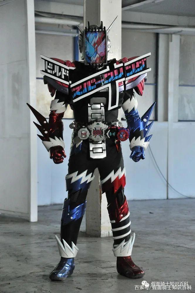 盘点假面骑士时王Decade装甲的各种形态！平成强化形态的力量！