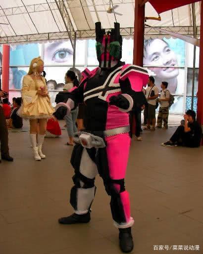 《假面骑士》帝骑被黑得最惨的一次，网友：这Decade肉厚