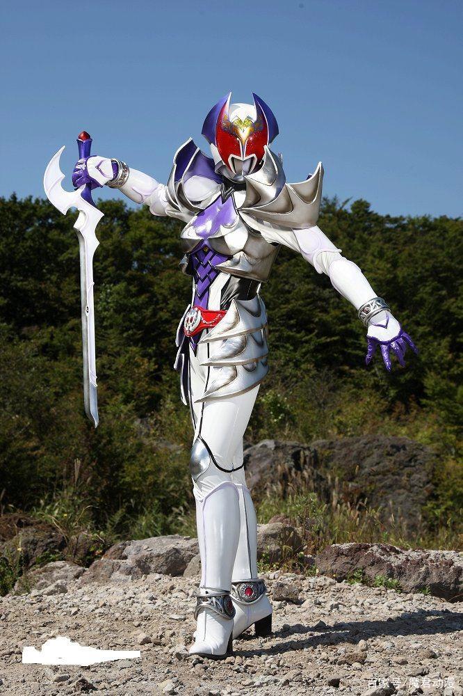 假面骑士Decade虽然强大，但面对这几人依然有些无可奈何