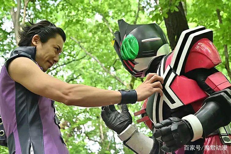 假面骑士Decade虽然强大，但面对这几人依然有些无可奈何