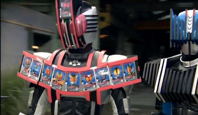 假面骑士decade：有多少神主牌形态？细看的话卡片并不一样