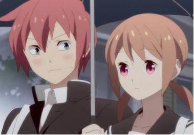 这部短短12集的动画讲了10对情侣的恋爱故事