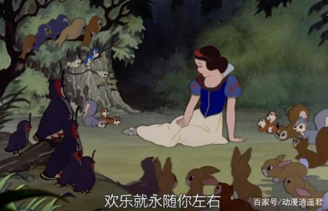 迪士尼公主的守护神兽，老虎在茉莉的怀中，萌化成小猫咪