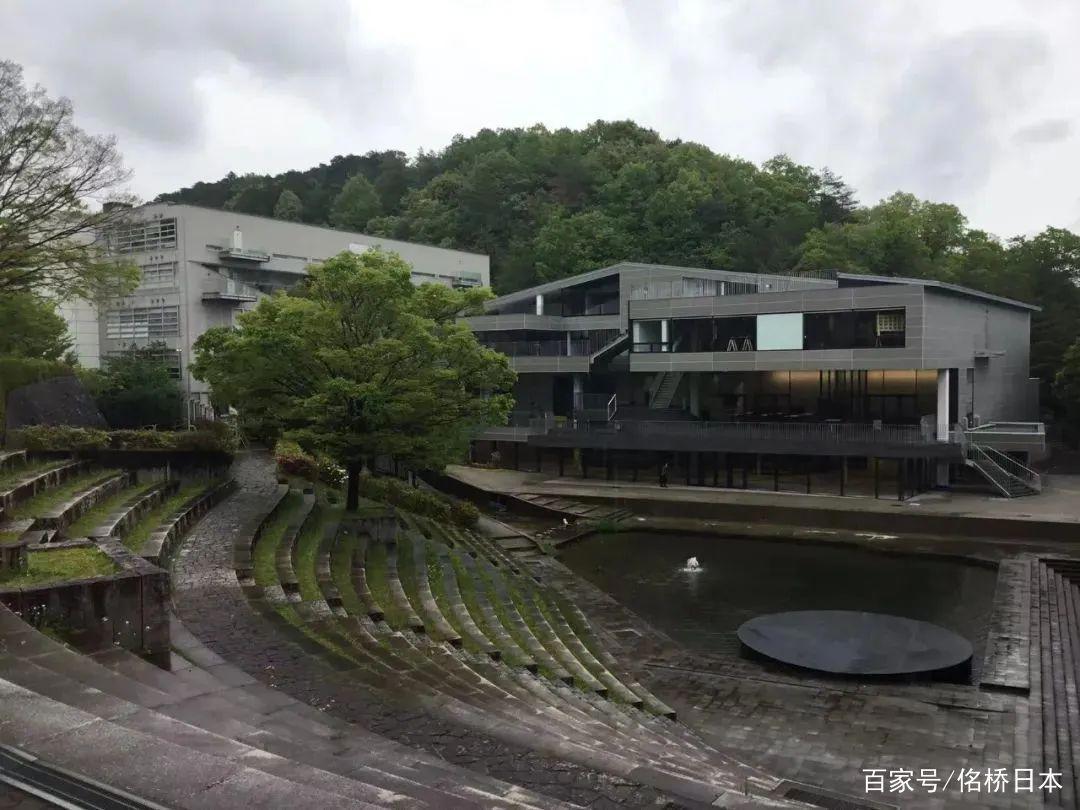 从人气动画《派对浪客诸葛孔明》聊到日本唯一开设动漫学部的大学
