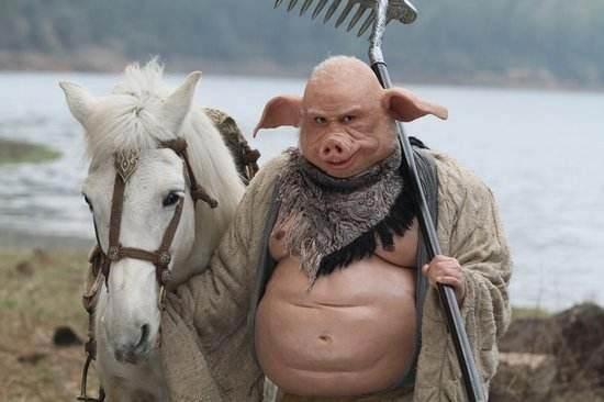 猪八戒和孙悟空谁厉害？原著中早已写明，二十个八戒也打不过悟空