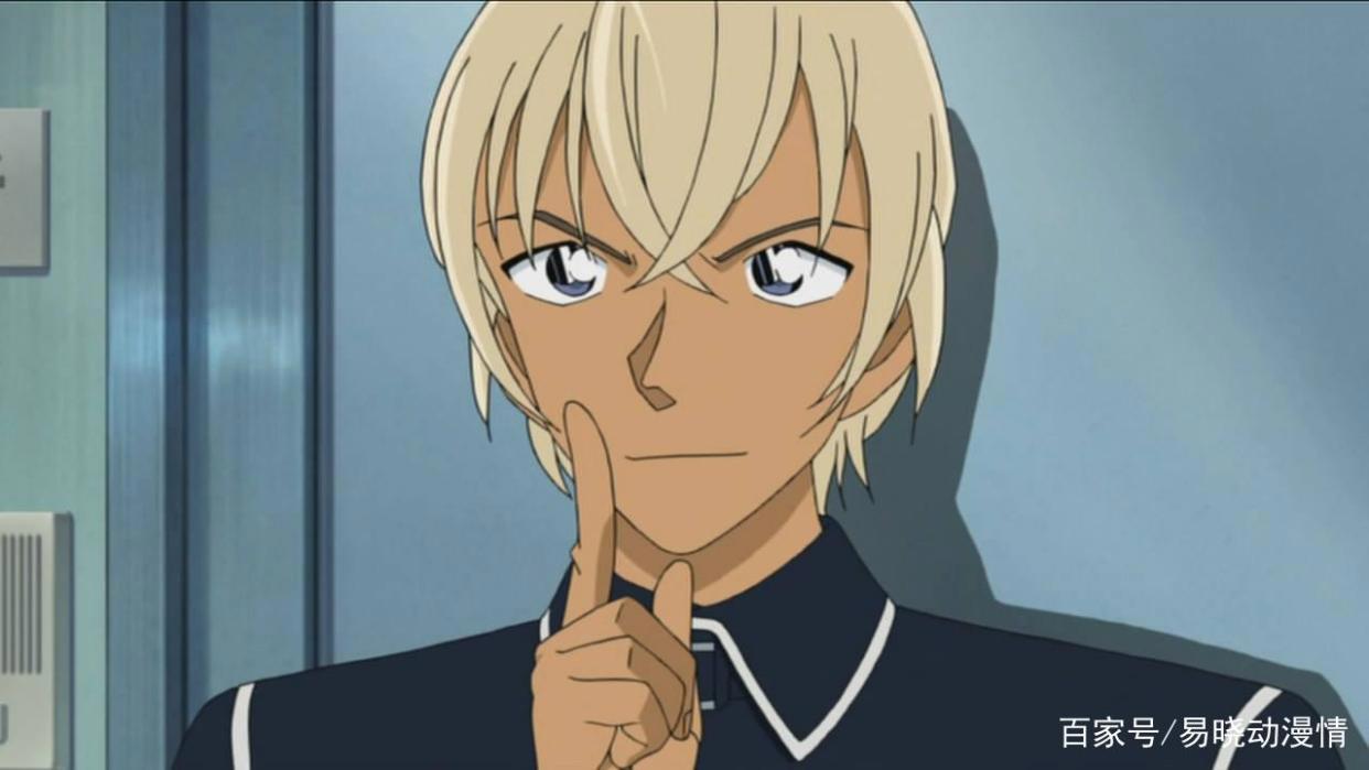 《名侦探柯南》里拥有三重身份的神秘男神零的日常探秘