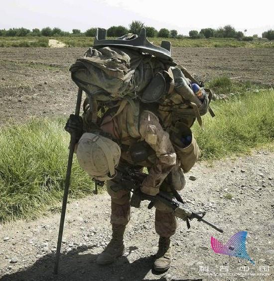 漫谈机械外骨骼：是机甲还是鸡肋？