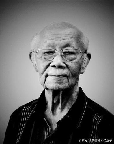 致永不完结的童年动画《黑猫警长》，我们长大了，黑猫爷爷却走了