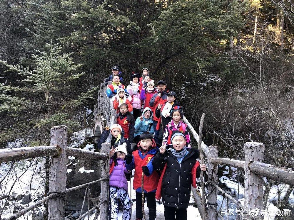 「活动回顾」四川卧龙“熊猫总动员”——做熊猫义工志愿者