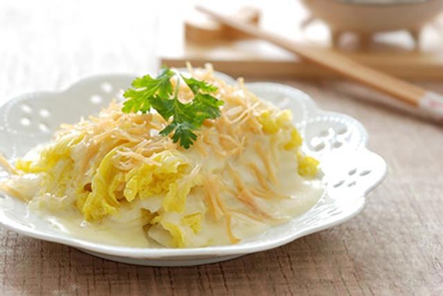 大白菜最好吃的做法，夏天一周吃一次都不够，一棵白菜都不够吃