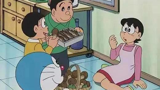哆啦A梦：大雄将身体缩小在盆景里采松茸，现摘现烤也太土豪了