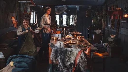 好莱坞怪兽电影的审美构成要素，怪兽具象化下，具有的含蓄意指