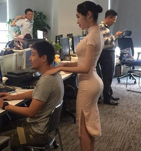 开心一笑：白雪公主和七个小矮人！