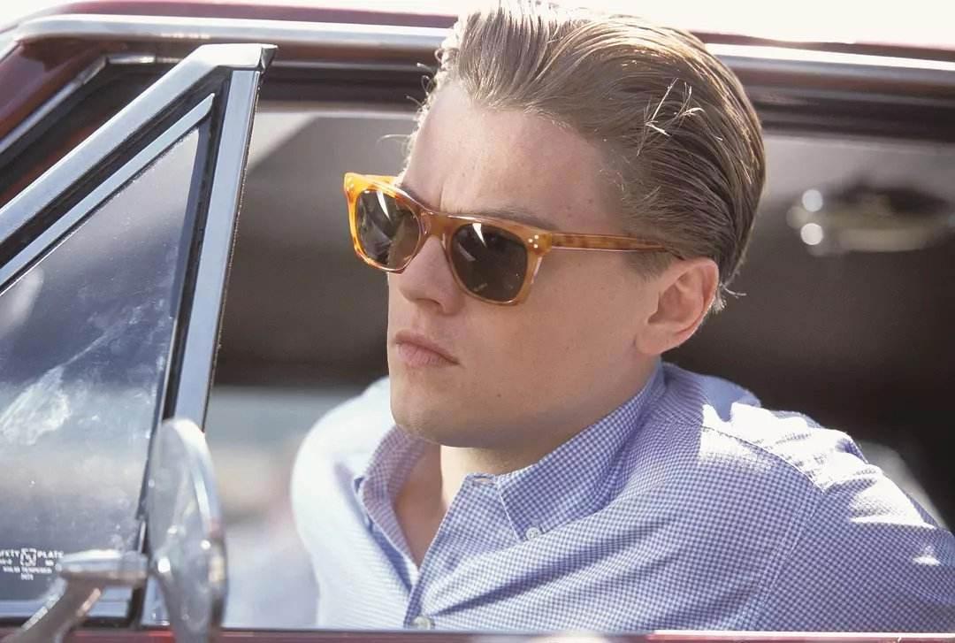 当虚构的天才遇上现实的天才，谁能更胜一筹呢？