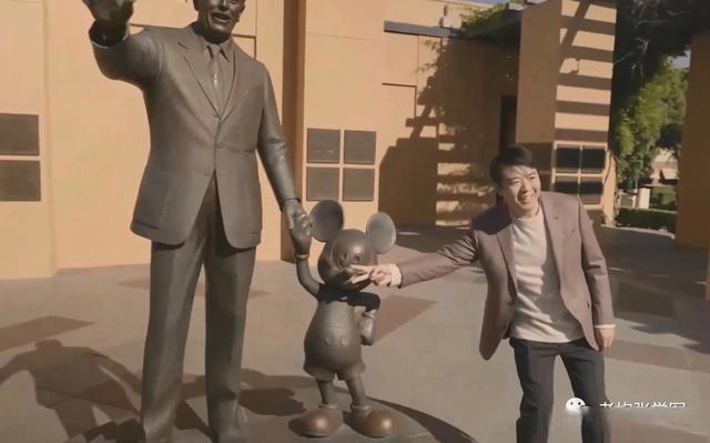 当爹后首发新专辑，郎朗在音乐中重回童话世界