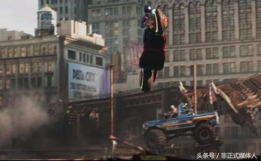 《头号玩家》把一部电影，玩成了动漫与游戏的串烧观众找彩蛋游戏