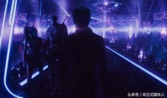 《头号玩家》把一部电影，玩成了动漫与游戏的串烧观众找彩蛋游戏