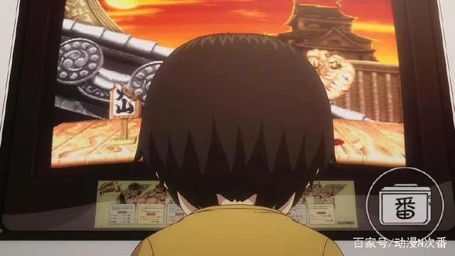 一起来玩街机吧！想不到这部动画的主角得靠耍赖才能取得胜利