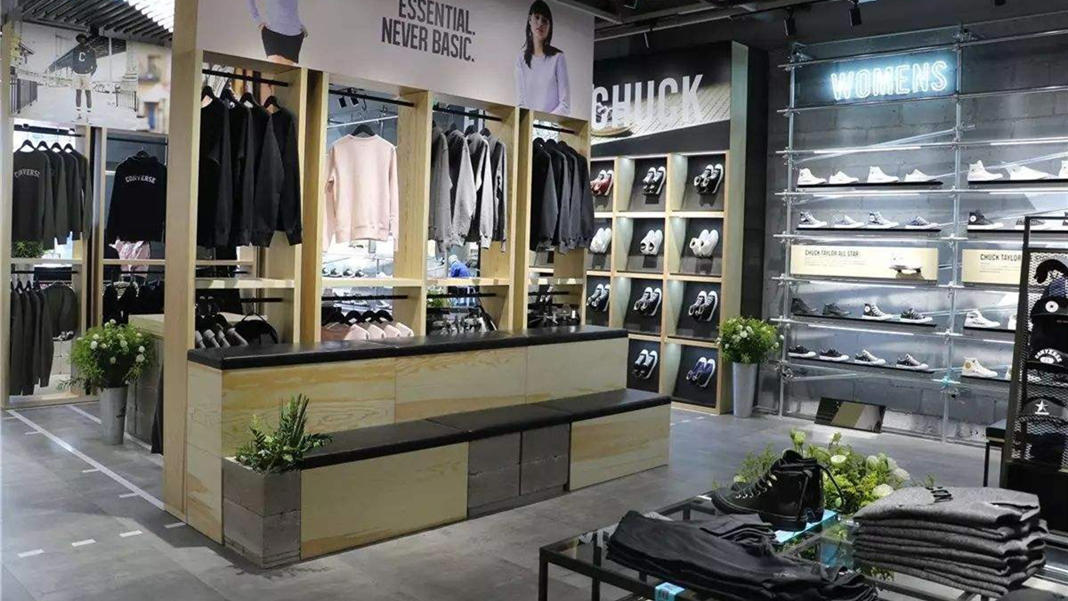 《魔发精灵2》影院“蹦迪”特调：三分之一Techno勾兑流行摇滚