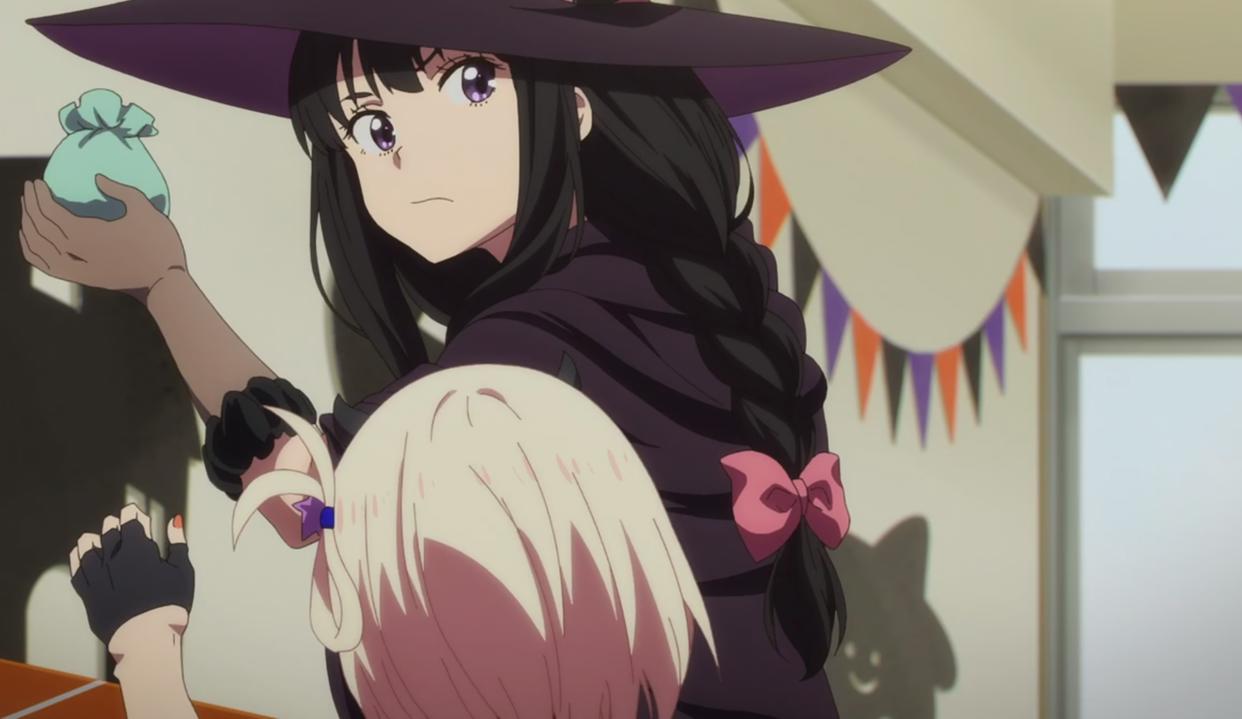 莉可丽丝：泷奈为了挽救咖啡店的财政危机，费尽心机