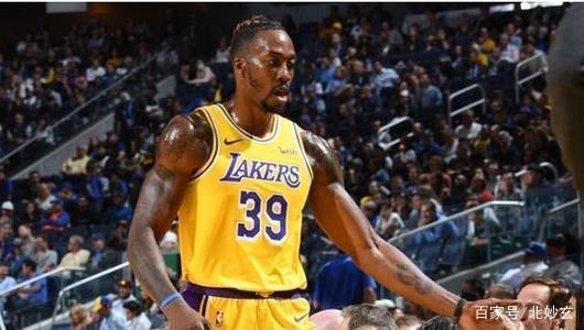 NBA球星养宠物到底有多秀？有人养鲨鱼，有人为狗打官司