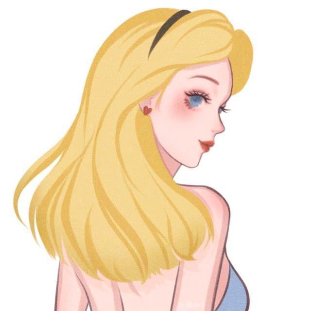 当迪士尼公主换上泳装，小美人鱼成万众焦点，贝儿公主别具风情