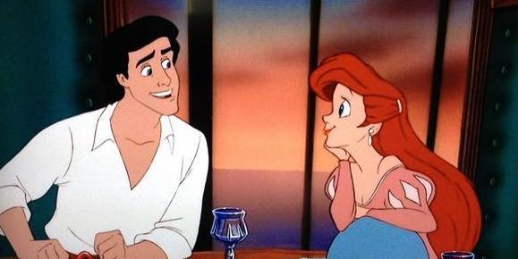 《小美人鱼》片场照曝光！黑人爱丽儿拯救白人王子，影迷吐槽不断