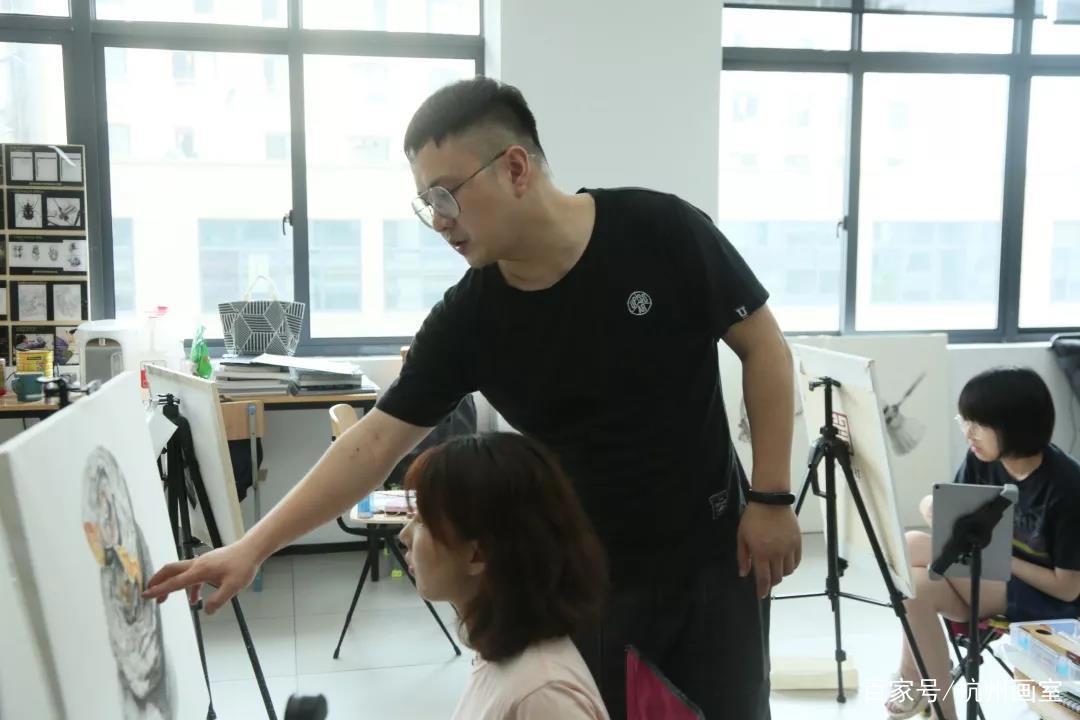 吴越画室周毓灵：纽约视觉艺术学院全美第一插画专业offer！