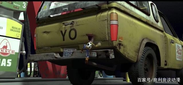 皮克斯制作组脑洞大开，让其四处“送披萨”，以便成功客串动漫电影