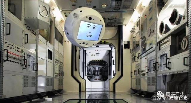 会开车、能射击，俄罗斯机器人明年就要上天了？！