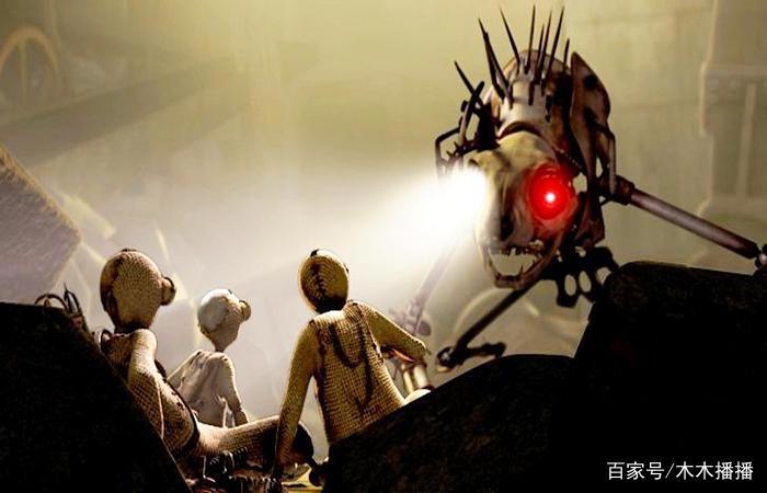 科学家将自己的灵魂分成9份，植入九个机器人体内，动漫电影推荐