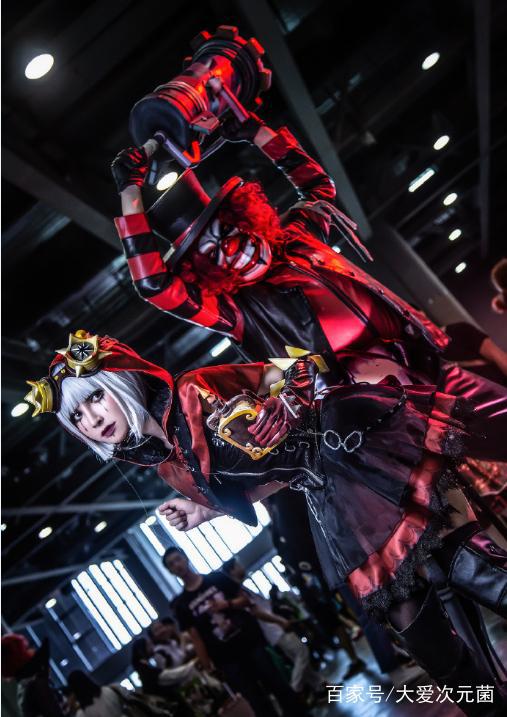 第五人格：CICF漫展上的盛世美颜小红帽金皮闪瞎群众眼