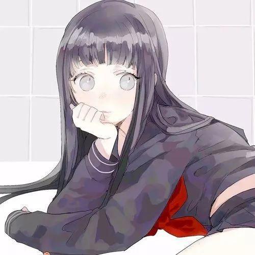 动漫卡通女生头像：装成不动声色的大人真的太辛苦