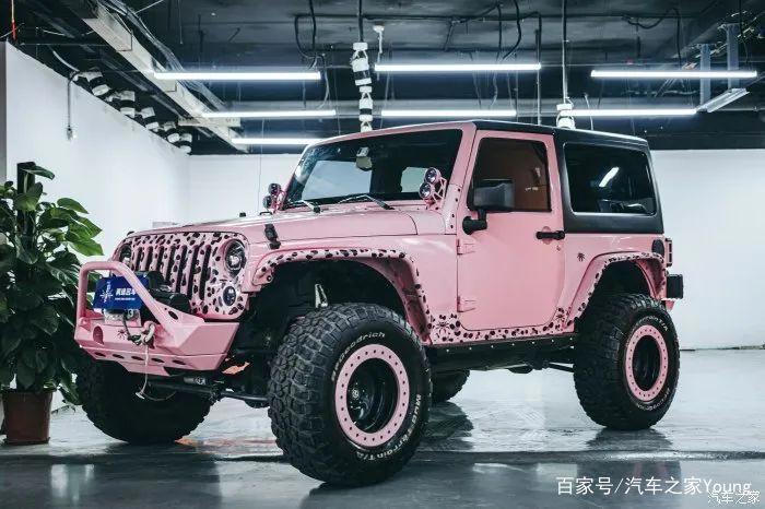 JUICYBOXX超次元改装文化节，满屏JkCos长腿小姐姐！