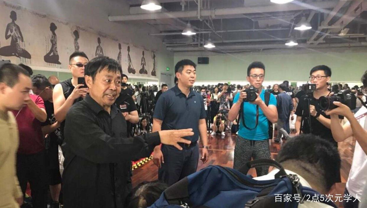 7月新番里这部作品拳拳到肉，酸爽的难以置信